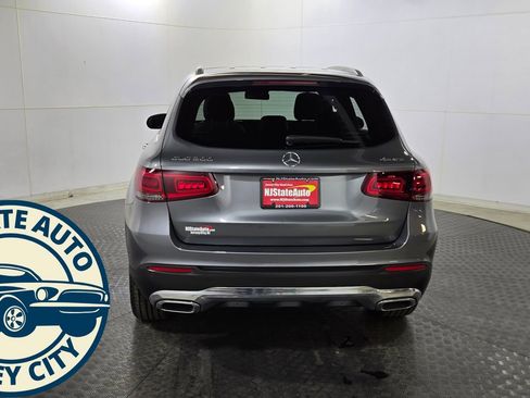 Used 2022 Mercedes-Benz GLC 300 4MATIC image 6