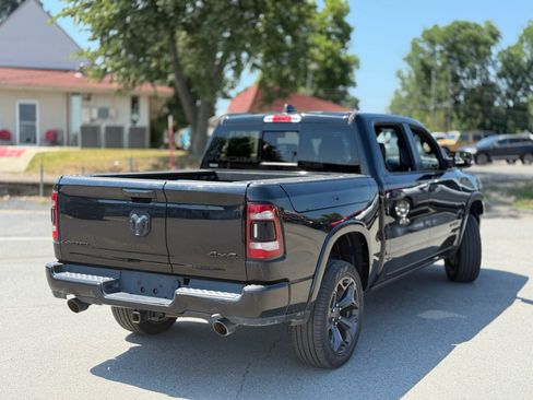 Used 2020 RAM 1500 Limited w/ Black Appearance Package AWD/4WD image 7