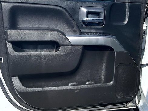 Used 2017 Chevrolet Silverado 1500 LT image 20