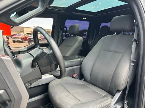 Used 2016 Ford F150 XLT w/ Equipment Group 302A Luxury AWD/4WD image 13