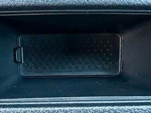 Used 2019 Nissan Rogue SL image 31