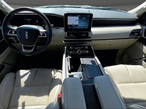 Used 2021 Lincoln Navigator Reserve AWD/4WD image 13