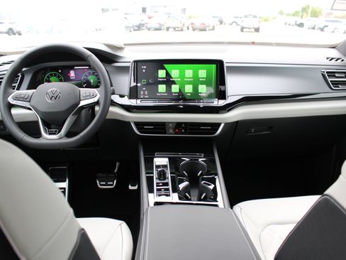 New 2025 Volkswagen Atlas Cross Sport SEL Premium R-Line image 2