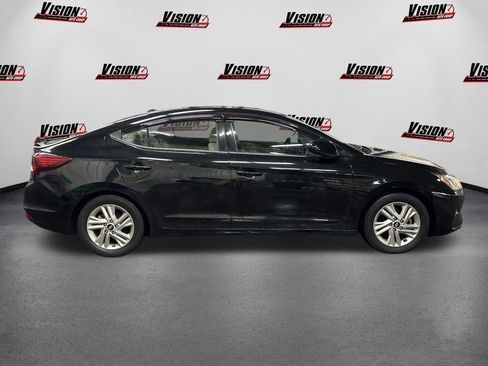 Used 2019 Hyundai Elantra Value Edition image 4