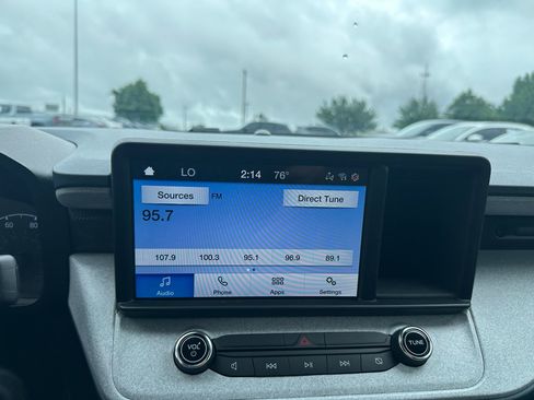 Used 2024 Ford Maverick XLT w/ XLT Luxury Package AWD/4WD image 12