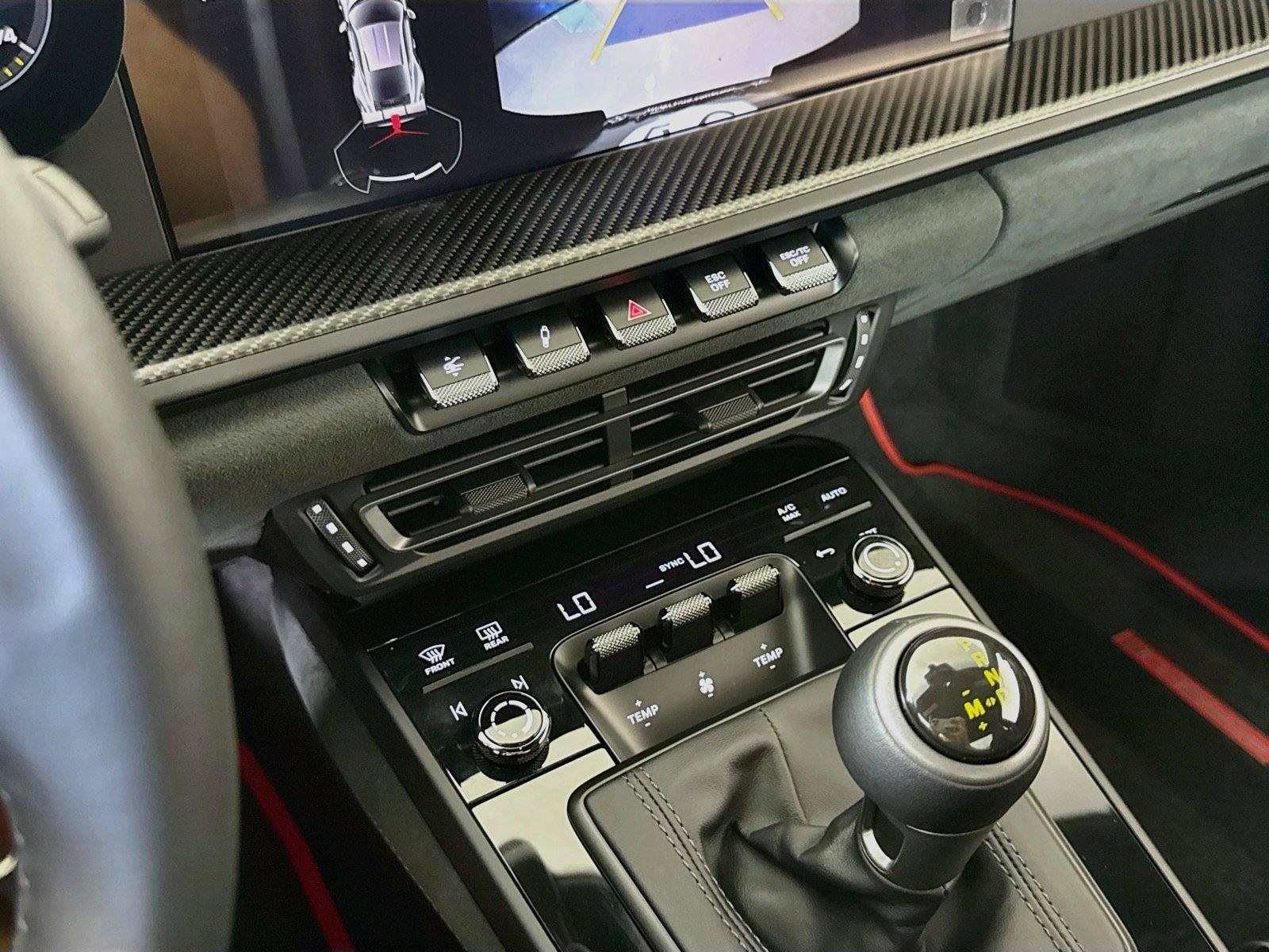 Used 2025 Porsche 911 GT3 RS RWD image 22