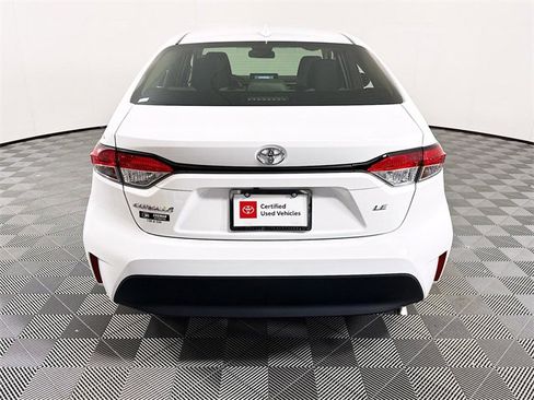 Certified 2025 Toyota Corolla LE image 22