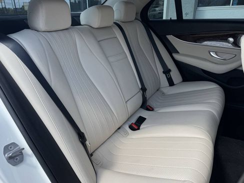Used 2018 Mercedes-Benz E 300 w/ Premium 1 Package image 11