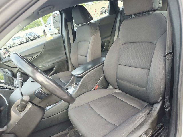 Used 2019 Chevrolet Malibu RS FWD image 9