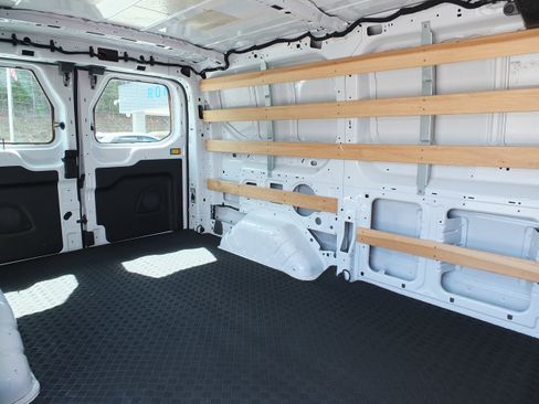 Used 2024 Ford Transit 250 Low Roof w/ Exterior Upgrade Package image 15