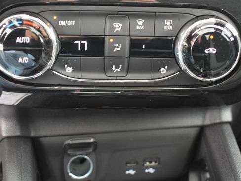 New 2026 Chevrolet TrailBlazer LT w/ Convenience Package FWD image 27