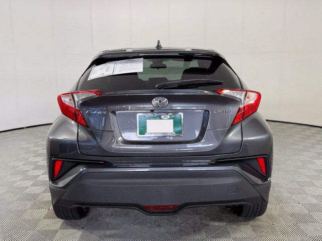 Used 2022 Toyota C-HR Limited FWD image 7
