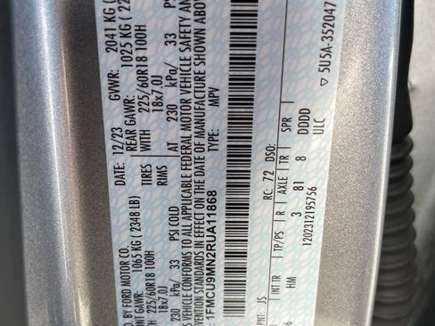 Used 2024 Ford Escape ST-Line AWD/4WD image 14