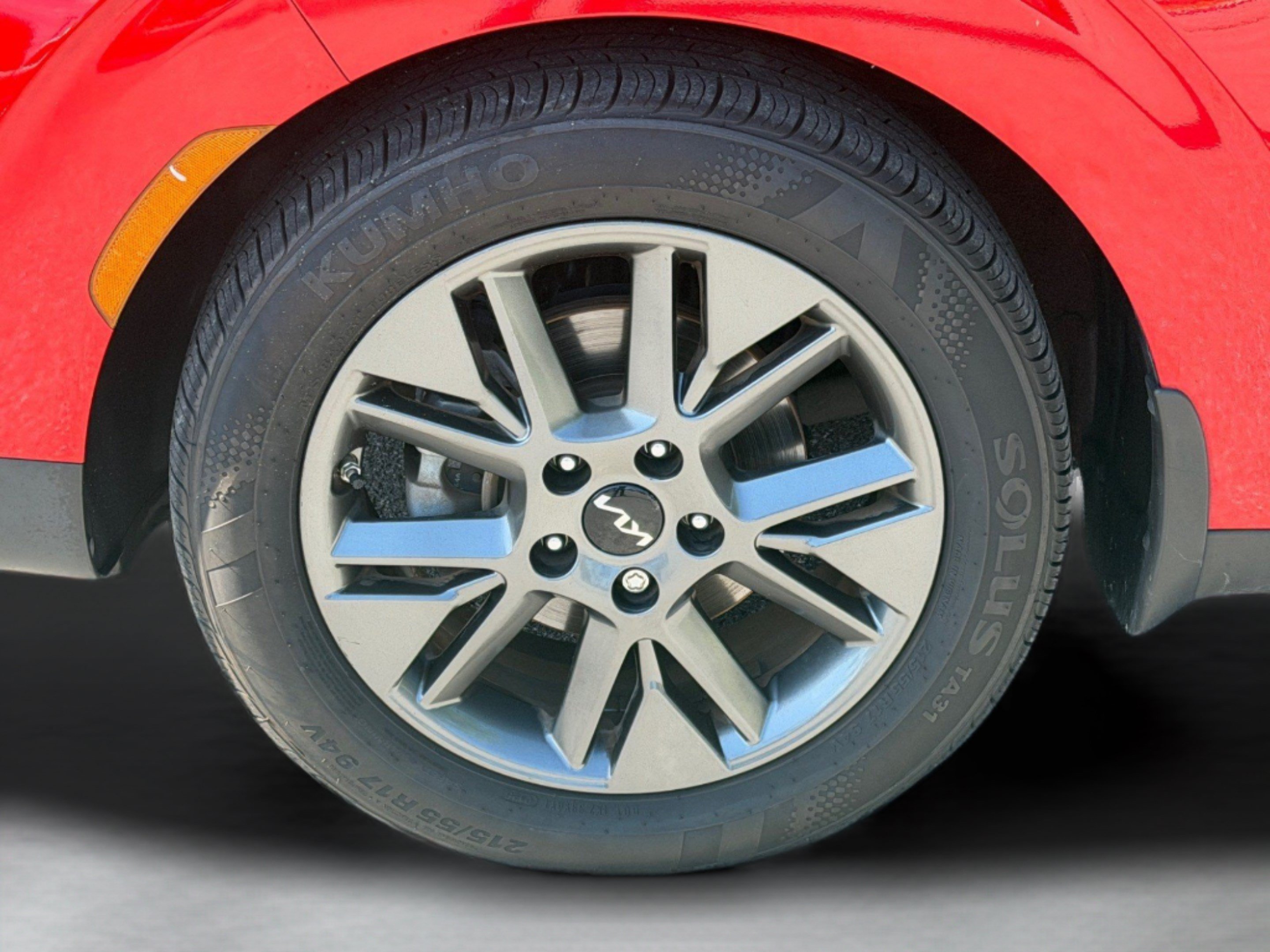 Certified 2022 Kia Soul EX FWD image 38