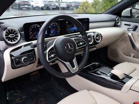 Certified 2021 Mercedes-Benz CLA 250 image 12