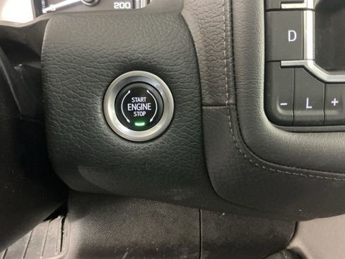 Used 2021 GMC Yukon XL Denali AWD/4WD image 23
