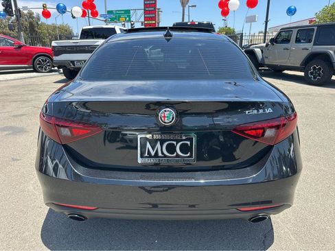 Used 2023 Alfa Romeo Giulia Ti RWD image 12