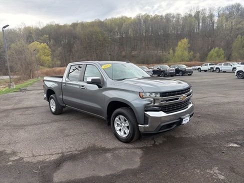 Used 2022 Chevrolet Silverado 1500 LT AWD/4WD image 7