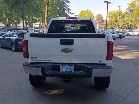 Used 2009 Chevrolet Silverado 1500 LT w/ Power Pack Plus AWD/4WD image 5