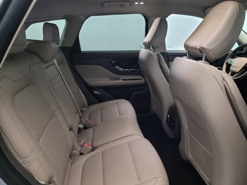 Used 2022 Lincoln Corsair AWD w/ Equipment Group 101A image 19