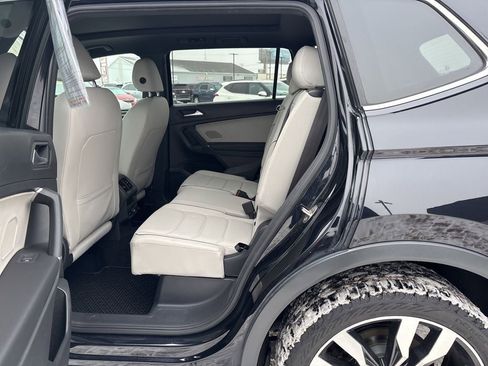 Used 2020 Volkswagen Tiguan SEL Premium R-Line image 29