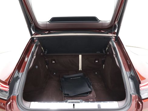 Used 2022 Porsche Panamera image 66