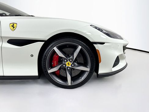 Certified 2022 Ferrari Portofino M RWD image 28