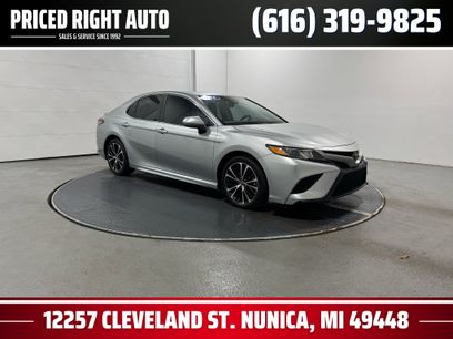 Used 2018 Toyota Camry SE