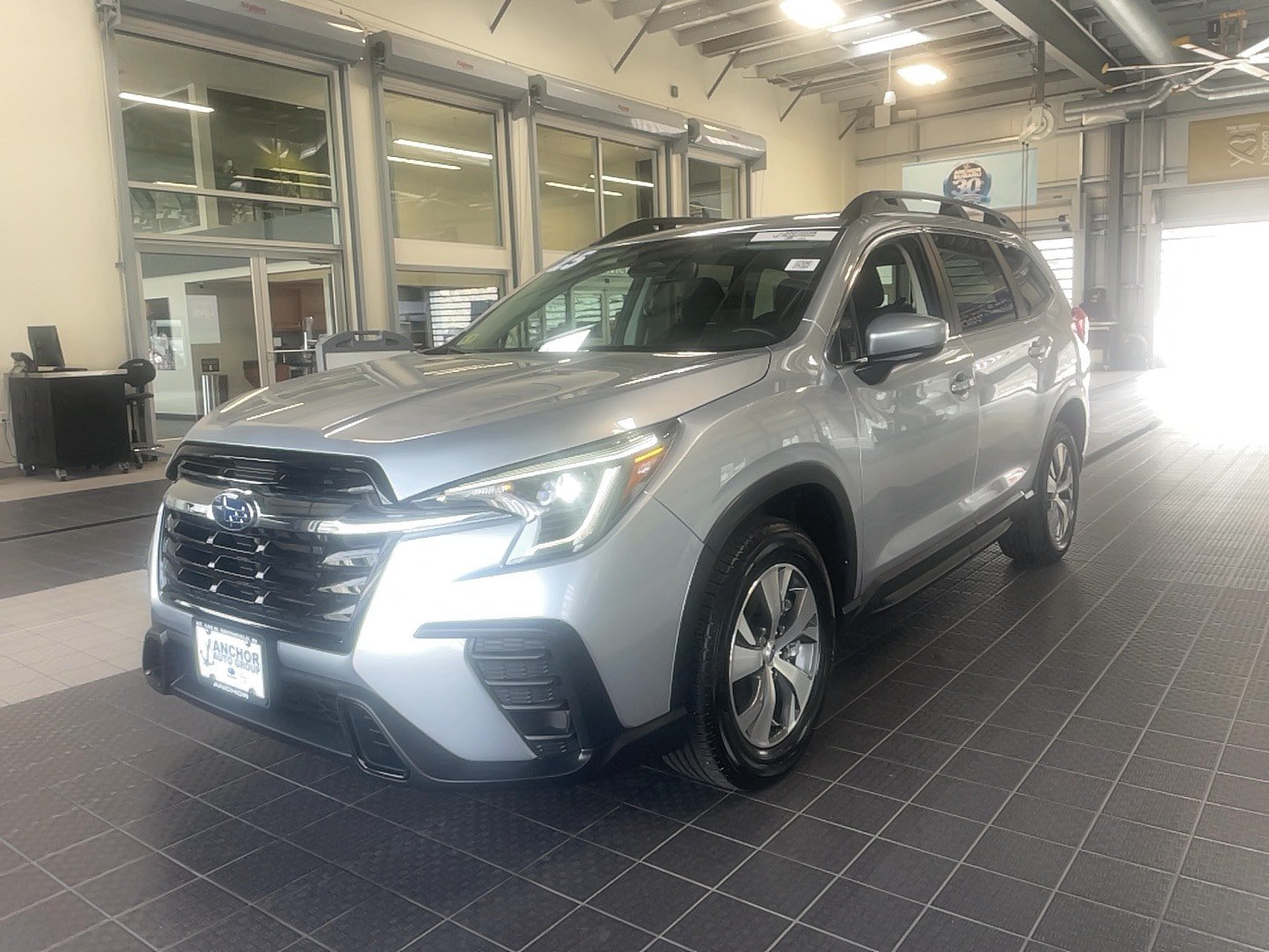 Used 2025 Subaru Ascent Premium AWD/4WD image 3