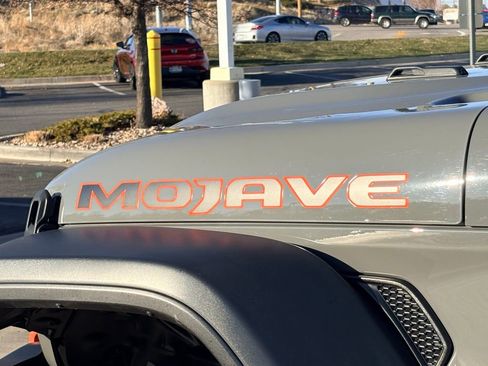 Used 2023 Jeep Gladiator Mojave w/ Cold Weather Group image 12