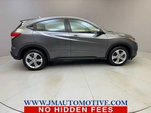 Used 2021 Honda HR-V LX image 6