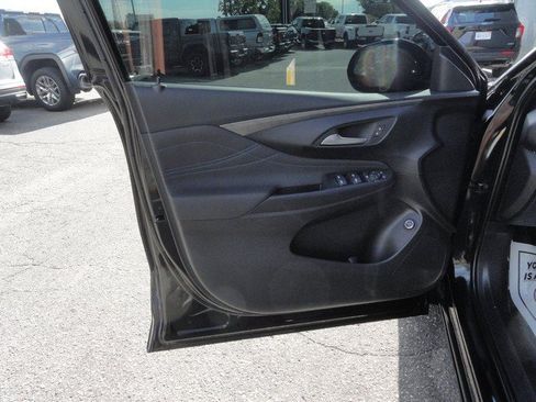 Used 2024 Buick Envista Sport Touring w/ Convenience I Package FWD image 13