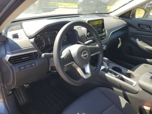 New 2026 Nissan Altima 2.5 SV FWD image 11