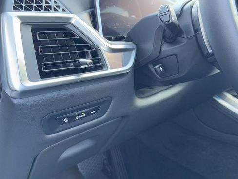 Used 2026 BMW X5 xDrive50e w/ Premium Package image 13