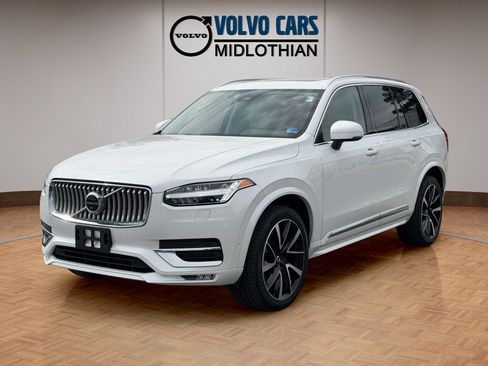 Used 2023 Volvo XC90 B6 Plus w/ Protection Package AWD/4WD image 23