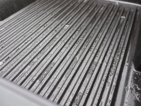 Used 2024 Chevrolet Colorado Trail Boss w/ Technology Package image 33