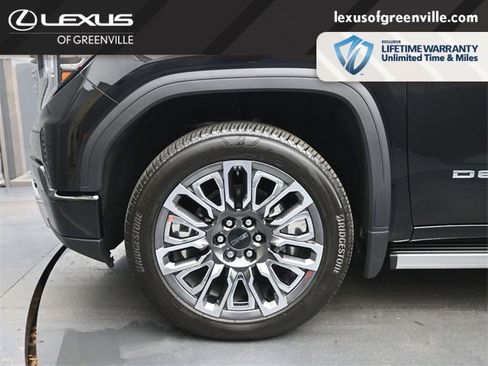 Used 2025 GMC Sierra 1500 Denali Ultimate image 11