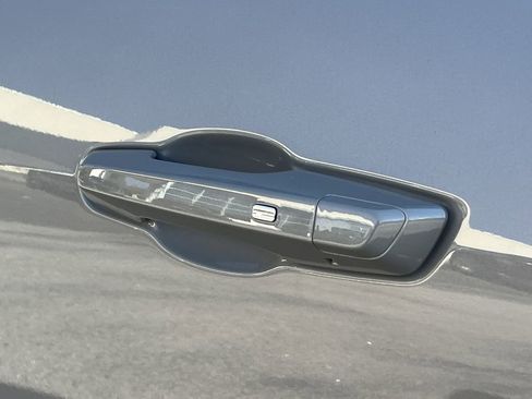 New 2026 Buick Enclave Sport Touring w/ LPO, Floor Liner Package image 28