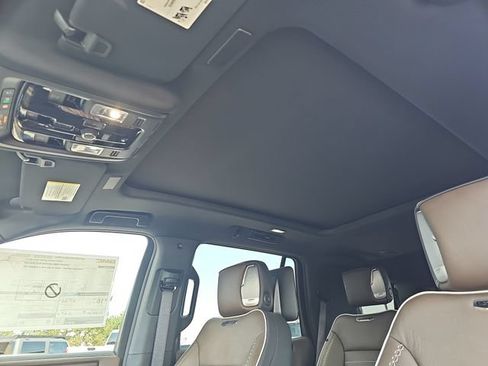New 2026 GMC Yukon Denali Ultimate AWD/4WD image 16