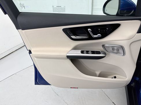 Certified 2026 Mercedes-Benz GLC 300 image 23