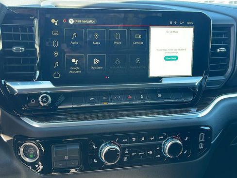 New 2026 GMC Sierra 1500 SLE image 17