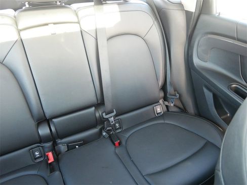 Used 2018 MINI Cooper Countryman S image 19