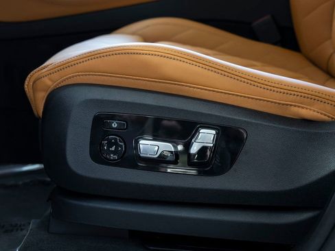New 2026 BMW X5 xDrive40i AWD/4WD image 16