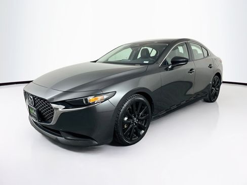 Used 2024 MAZDA MAZDA3 s FWD image 3