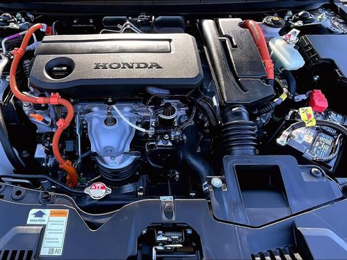 Used 2025 Honda Accord Sport image 34