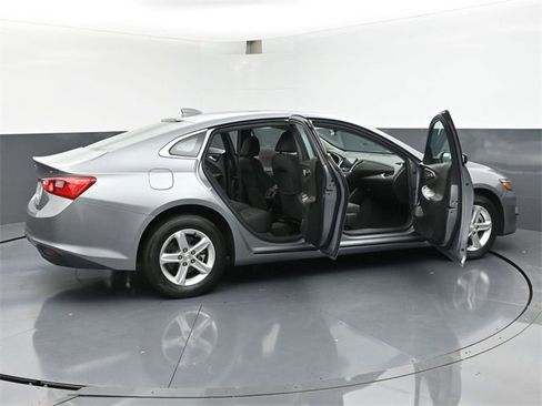 Used 2024 Chevrolet Malibu LT image 46