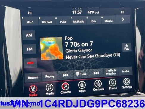 Used 2023 Dodge Durango GT image 25