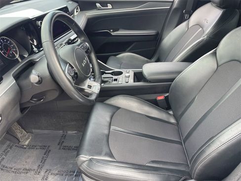 Used 2024 Kia K5 GT-Line w/ GT-Line Premium Package image 18