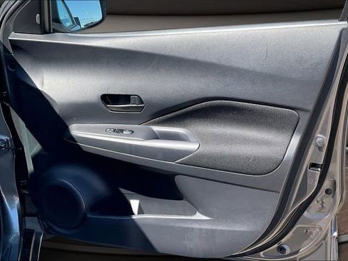 Certified 2024 Nissan Kicks S image 22