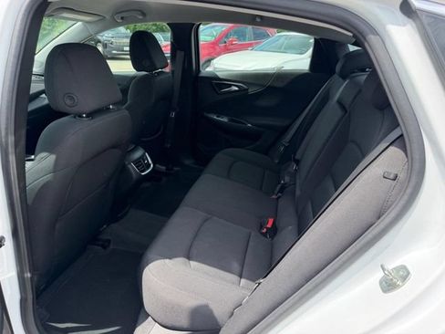 Used 2024 Chevrolet Malibu LT FWD image 6